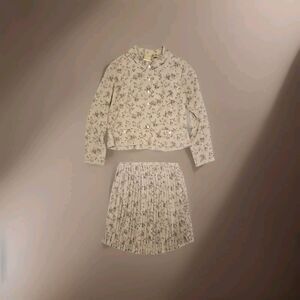 Liz Claiborne Vintage Outfit Top & Skirt Womens Size Medium Petite Gray Floral